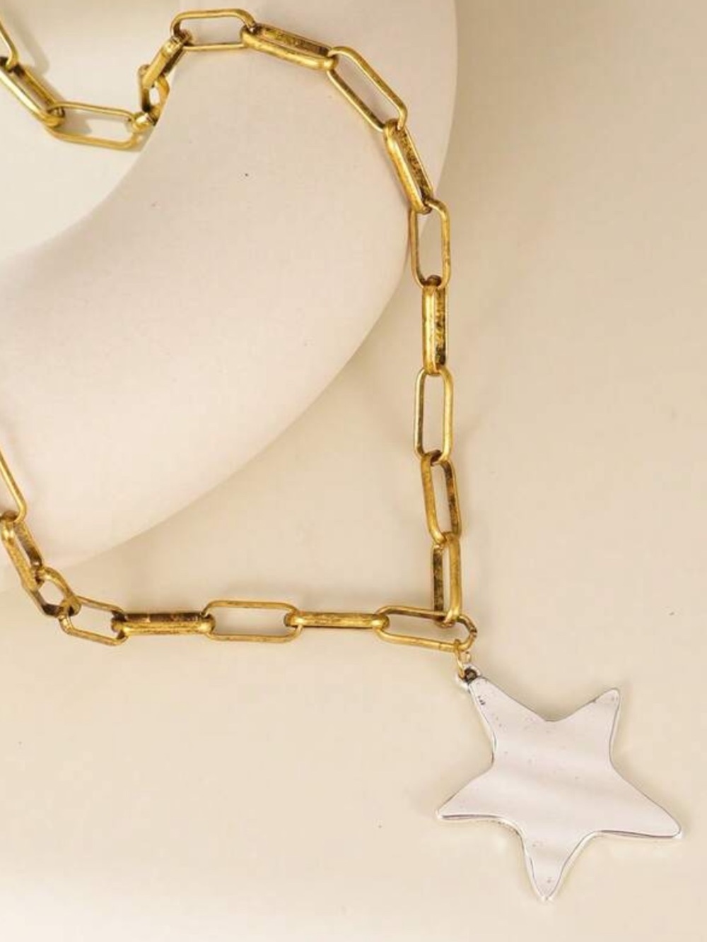 SHEIN Mixed Metals Star Necklace